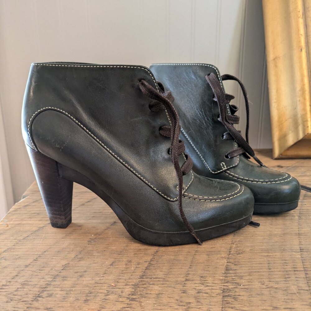 Cole Haan NIke AIR womens leather green booties size 6